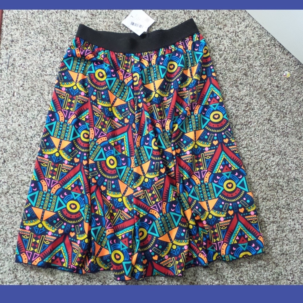 Final! Lularoe Lola Skirt